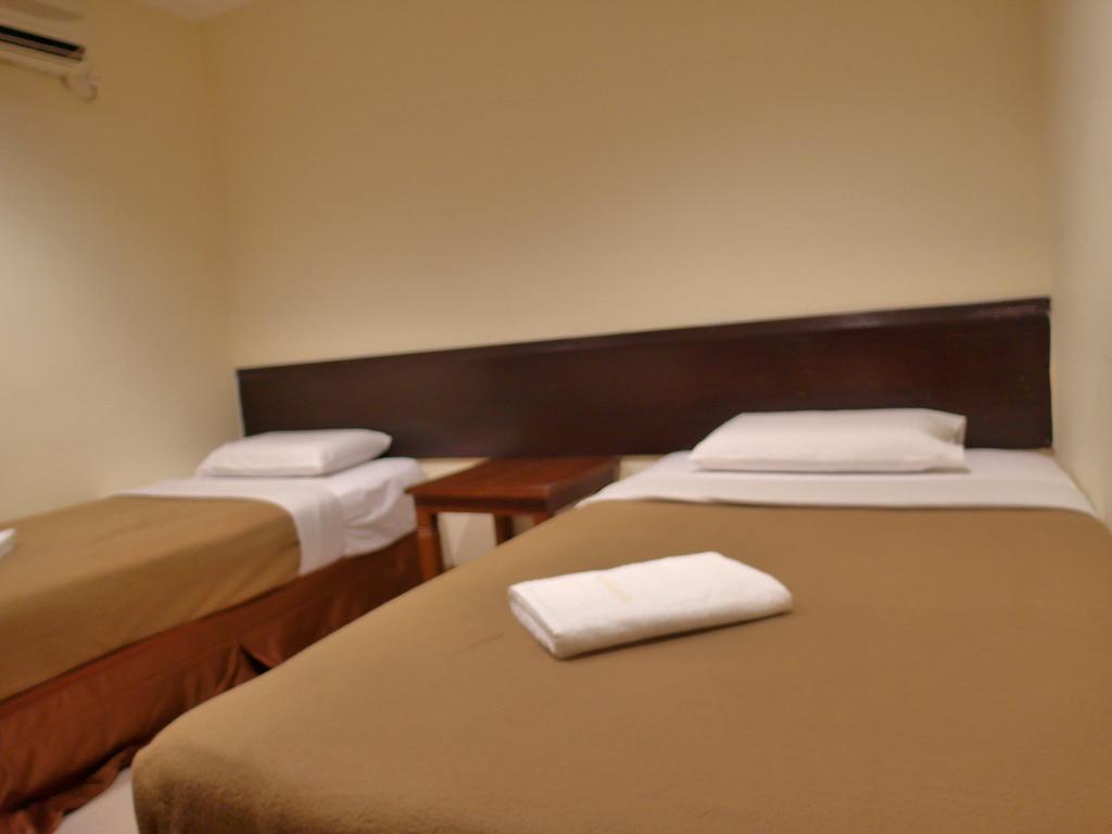 Sunnie Hotel Johor Bahru Szoba fotó